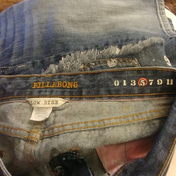 Billabong Jean Shorts! - Picture 5 of 5